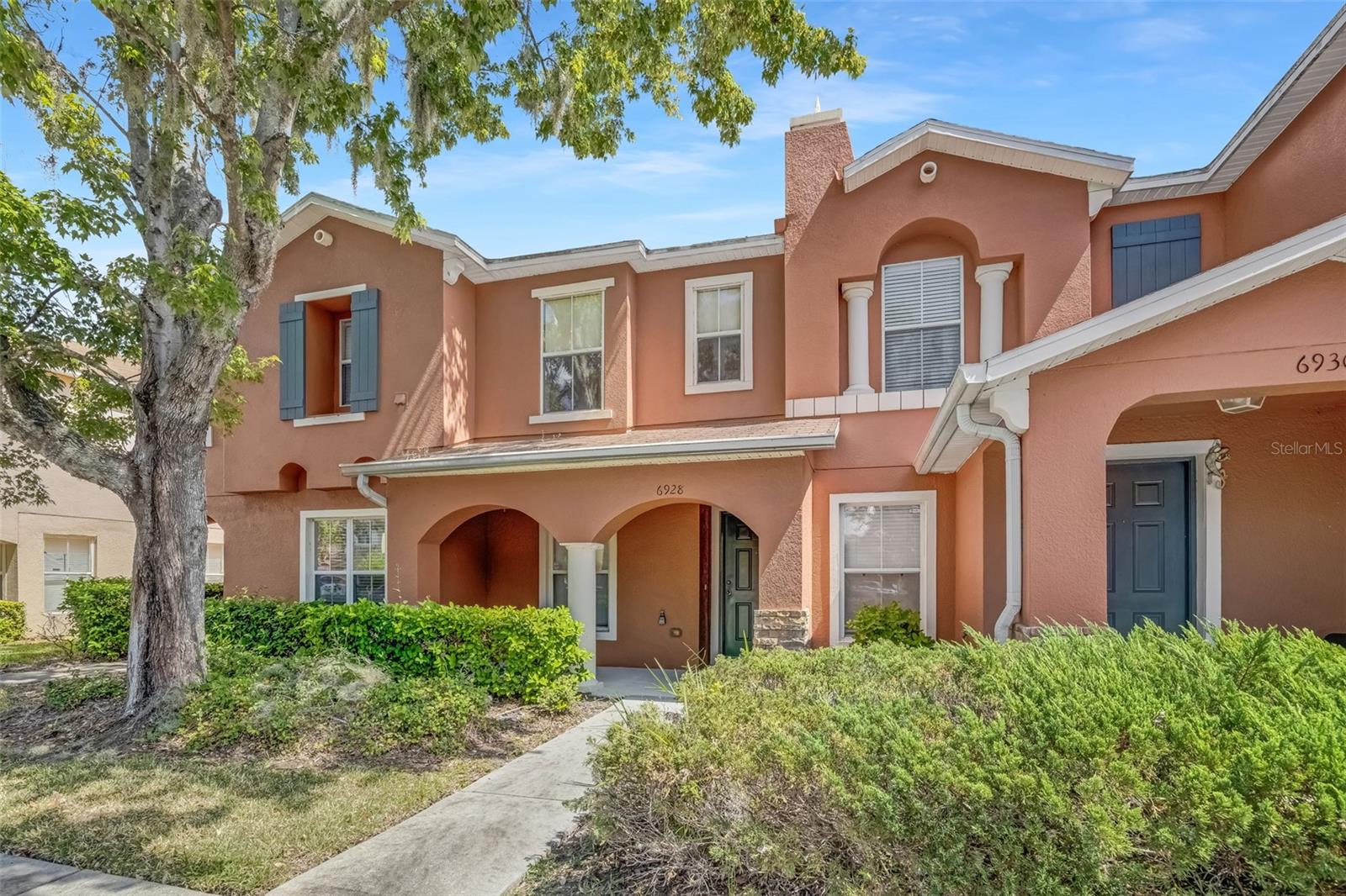 ST CHARLES PLACE - Residential