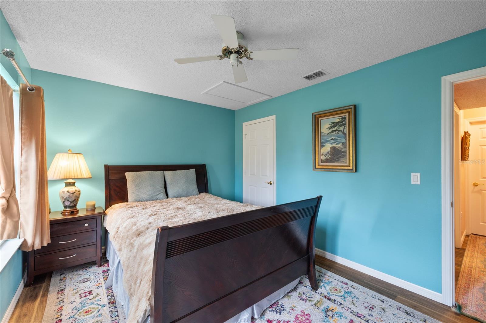 HUNTERS GROVE - Residential