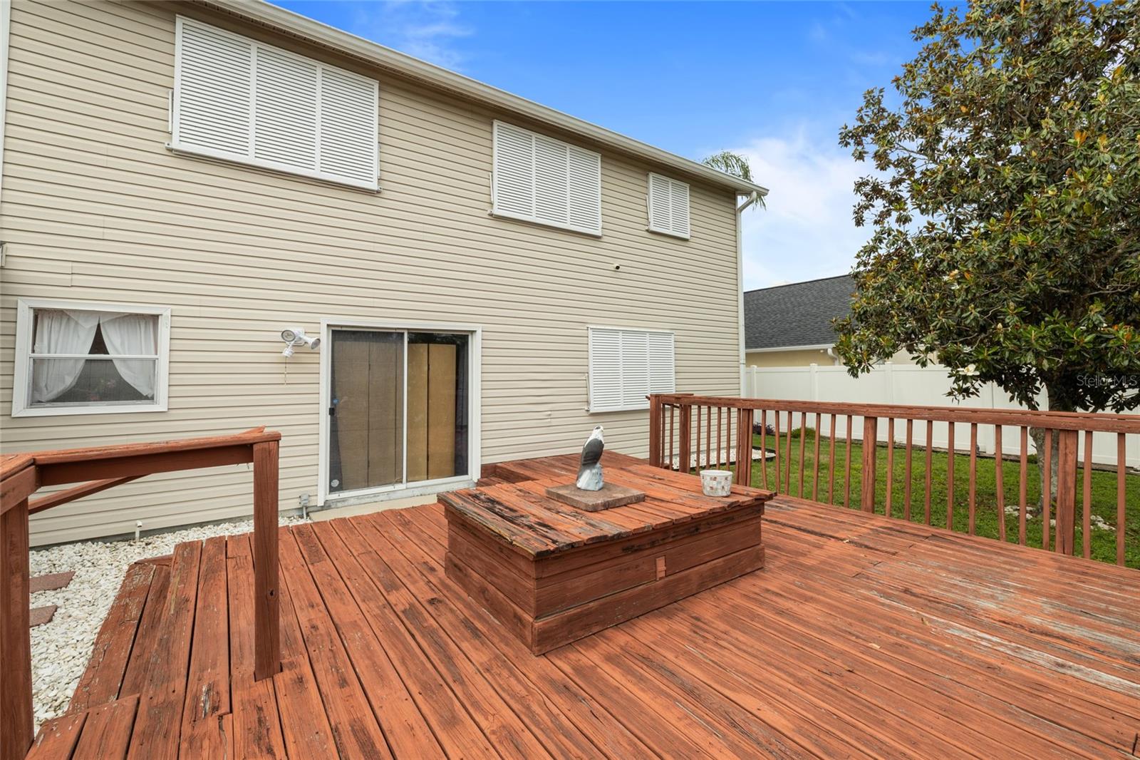 HUNTERS GROVE - Residential