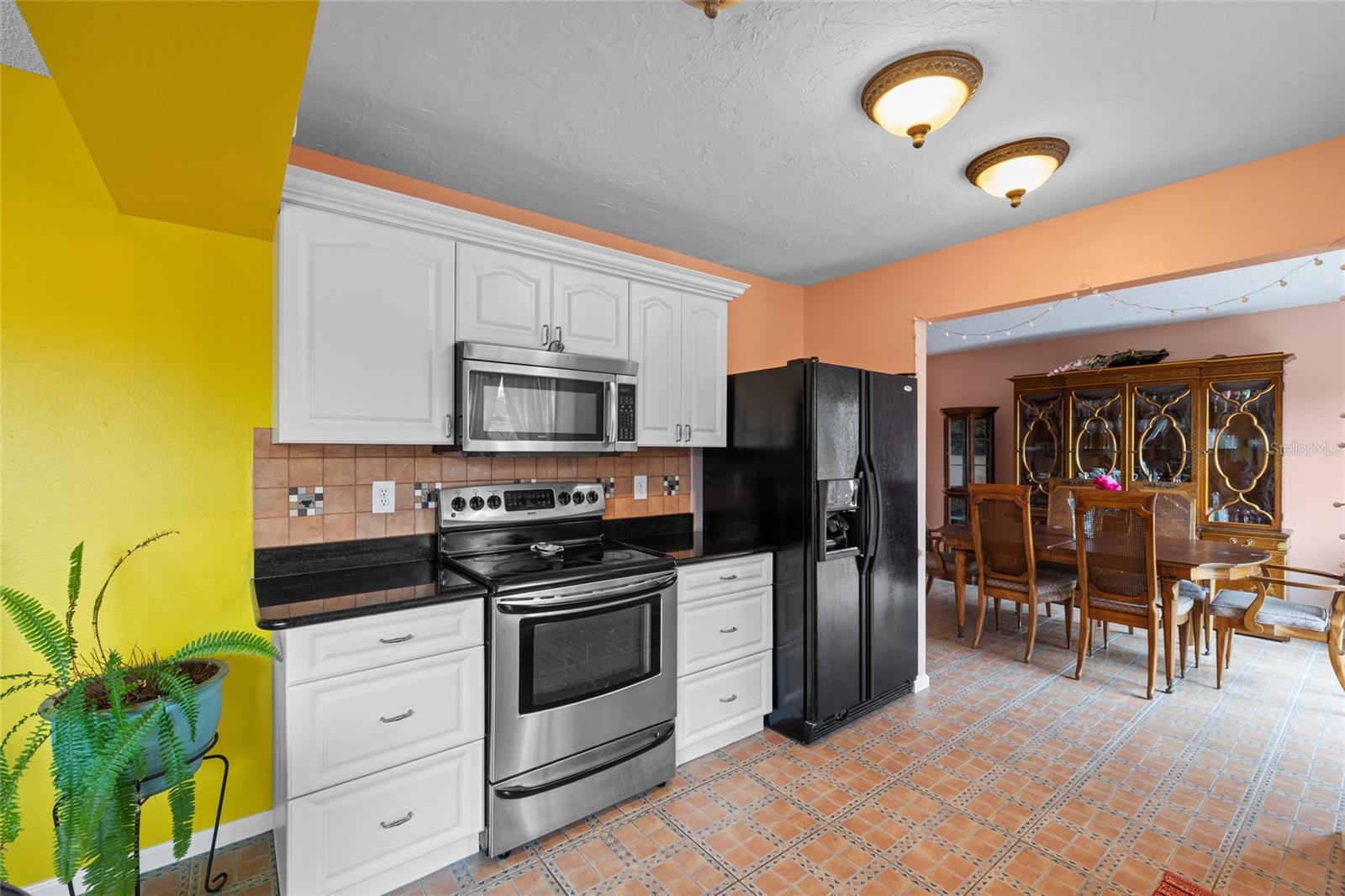 HUNTERS GROVE - Residential