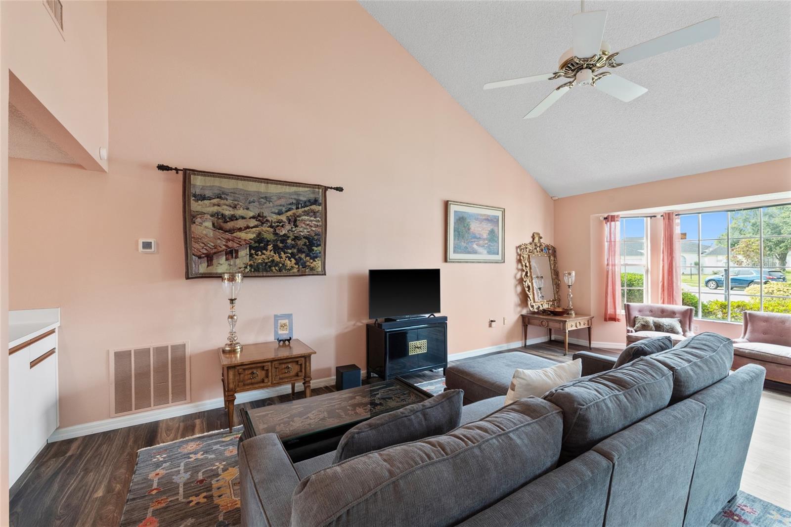 HUNTERS GROVE - Residential