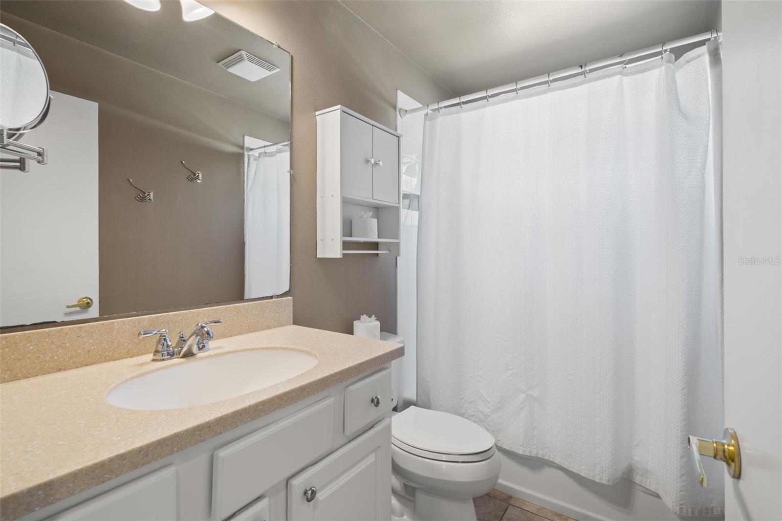 SPRING HILL - Residential