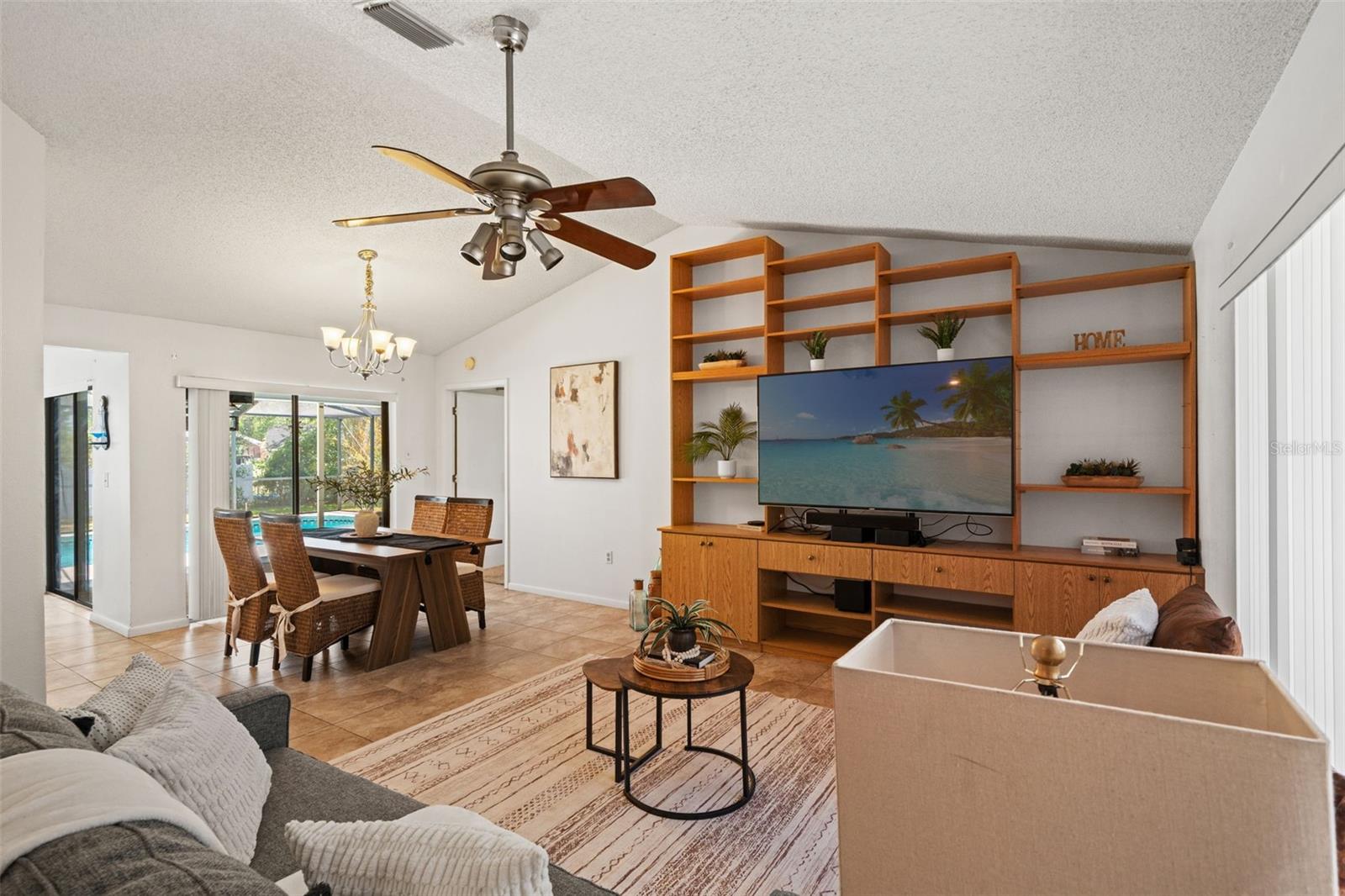 SPRING HILL - Residential