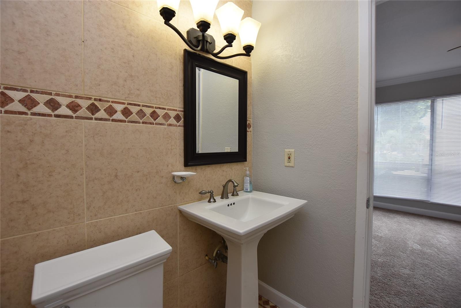 GROVETHE - Residential Lease