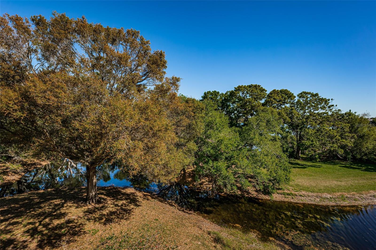 ON TOP OF THE WORLD - Residential