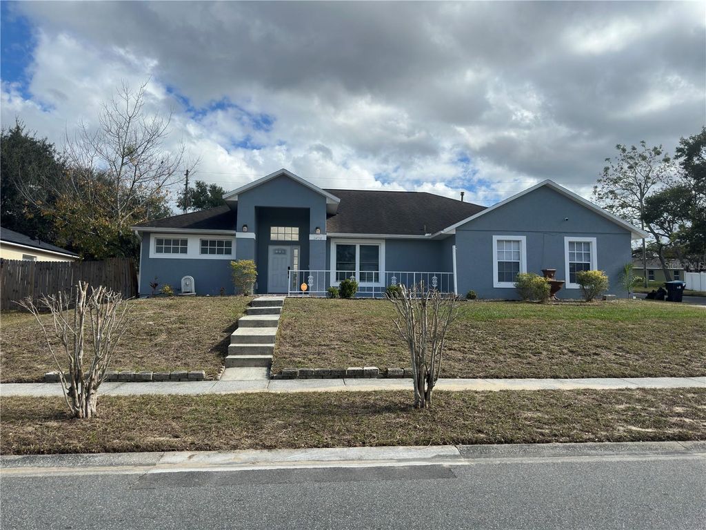 Photo of 6498 Royal Tern Street, Orlando, FL 32810 (MLS # O6368445)