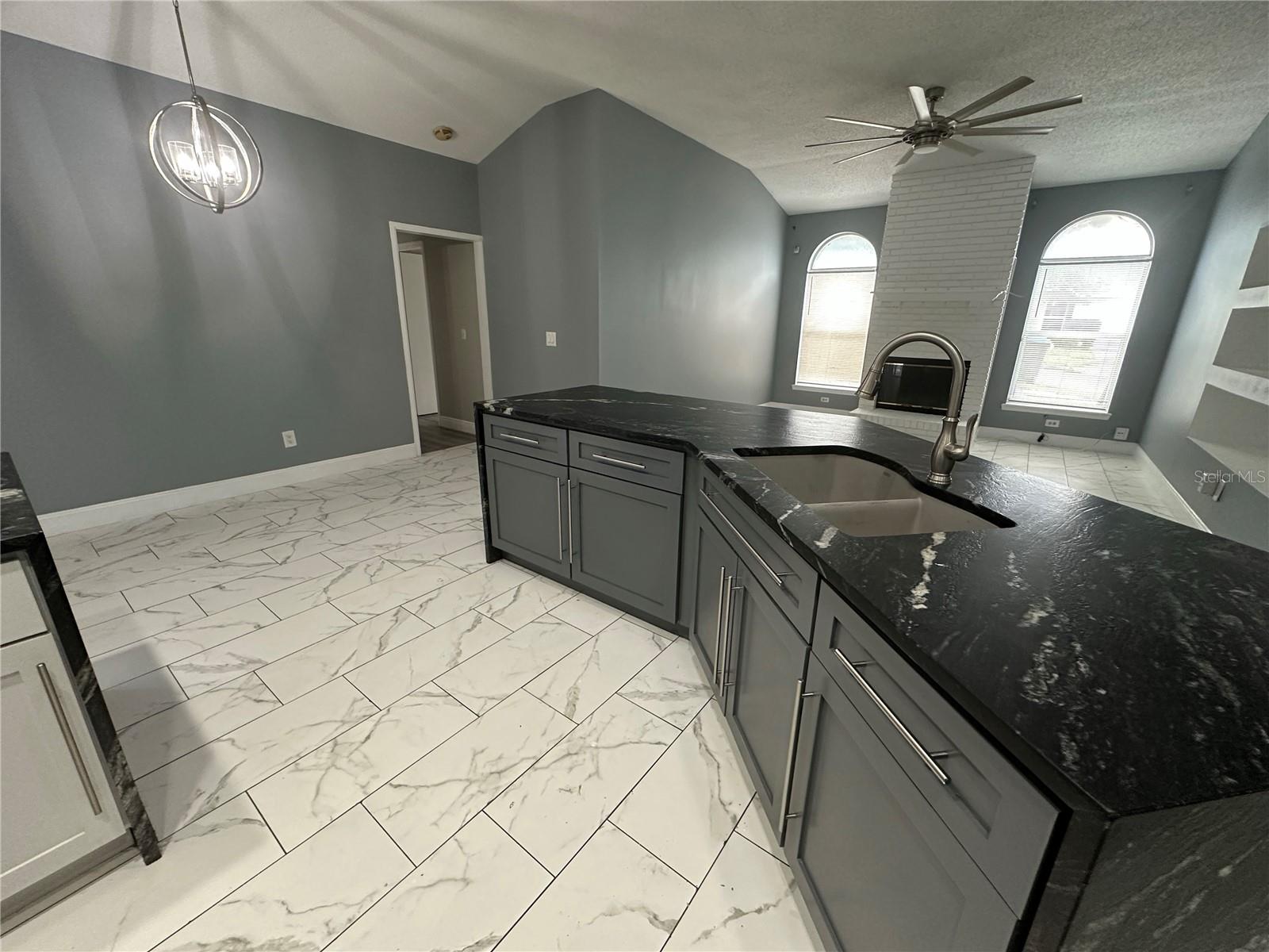 WILLOW CREEK PH 04 - Residential