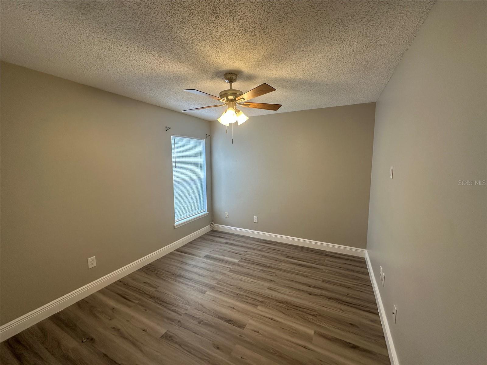 WILLOW CREEK PH 04 - Residential