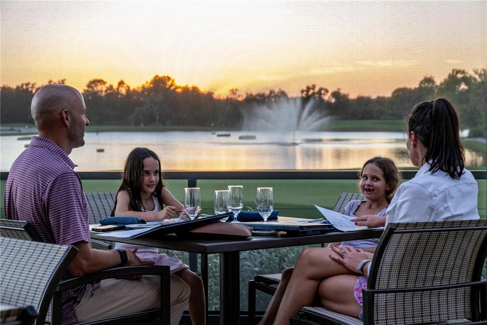 HERITAGE OAKS VERANDA 4 - Residential