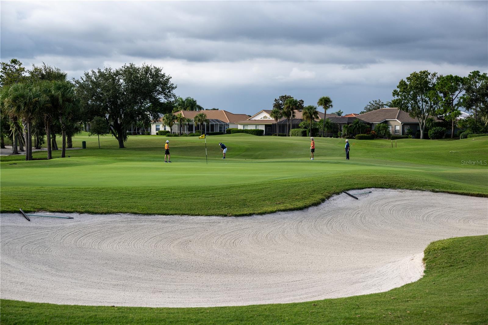HERITAGE OAKS VERANDA 4 - Residential
