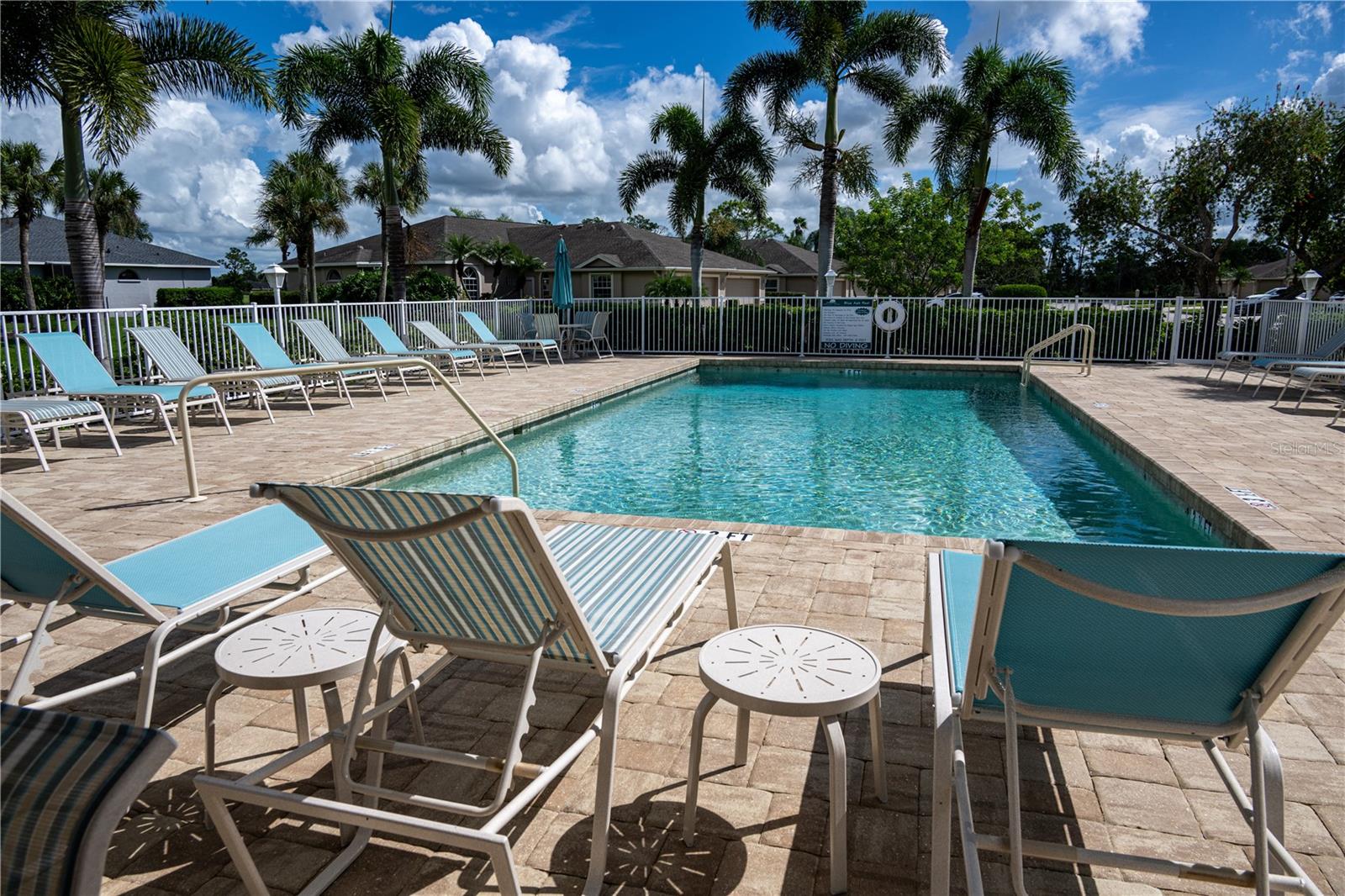 HERITAGE OAKS VERANDA 4 - Residential