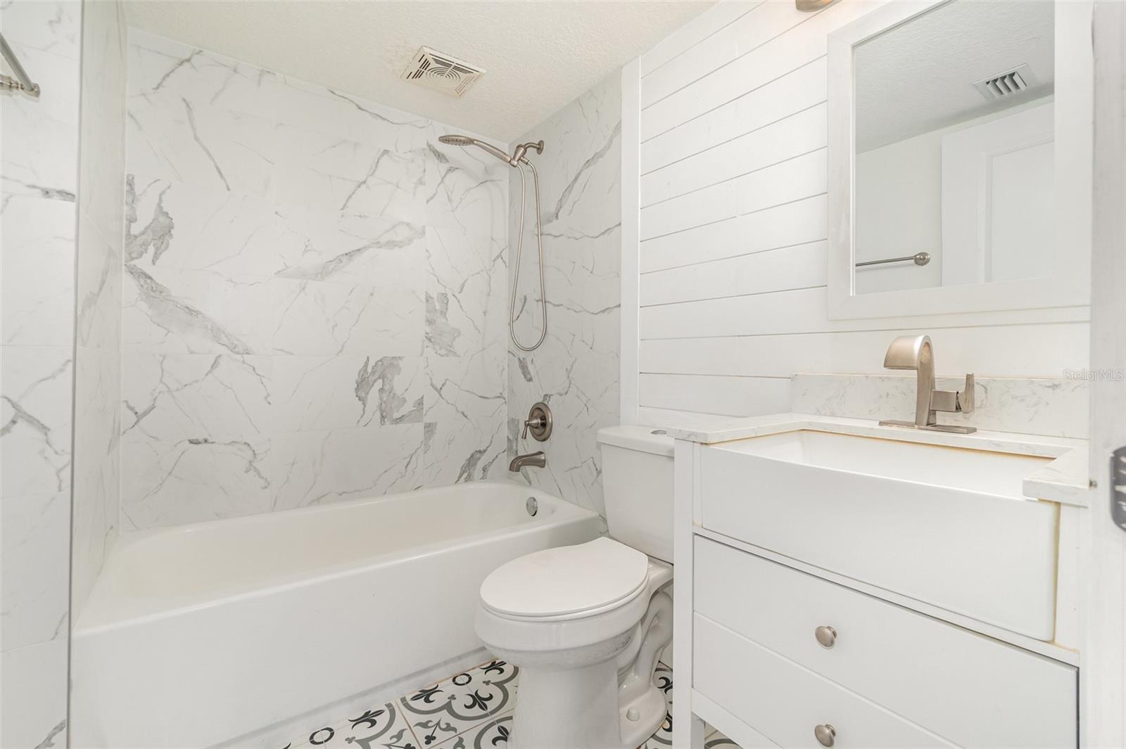 THE SPRINGS - Residential