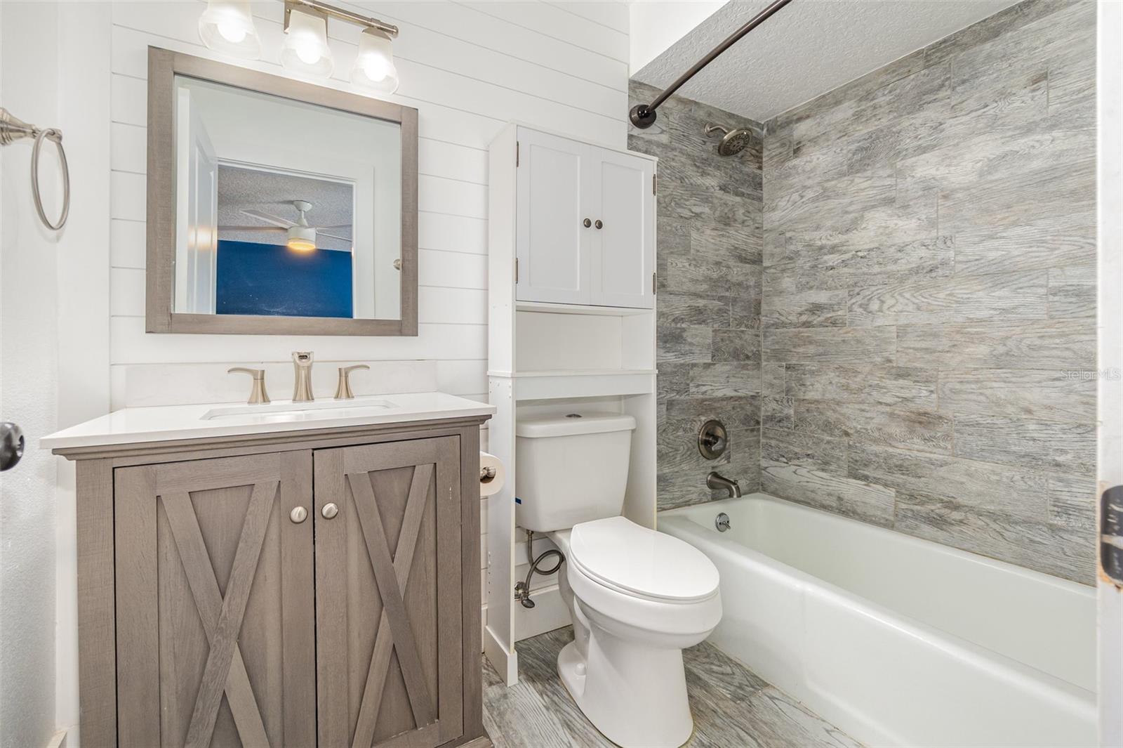 THE SPRINGS - Residential