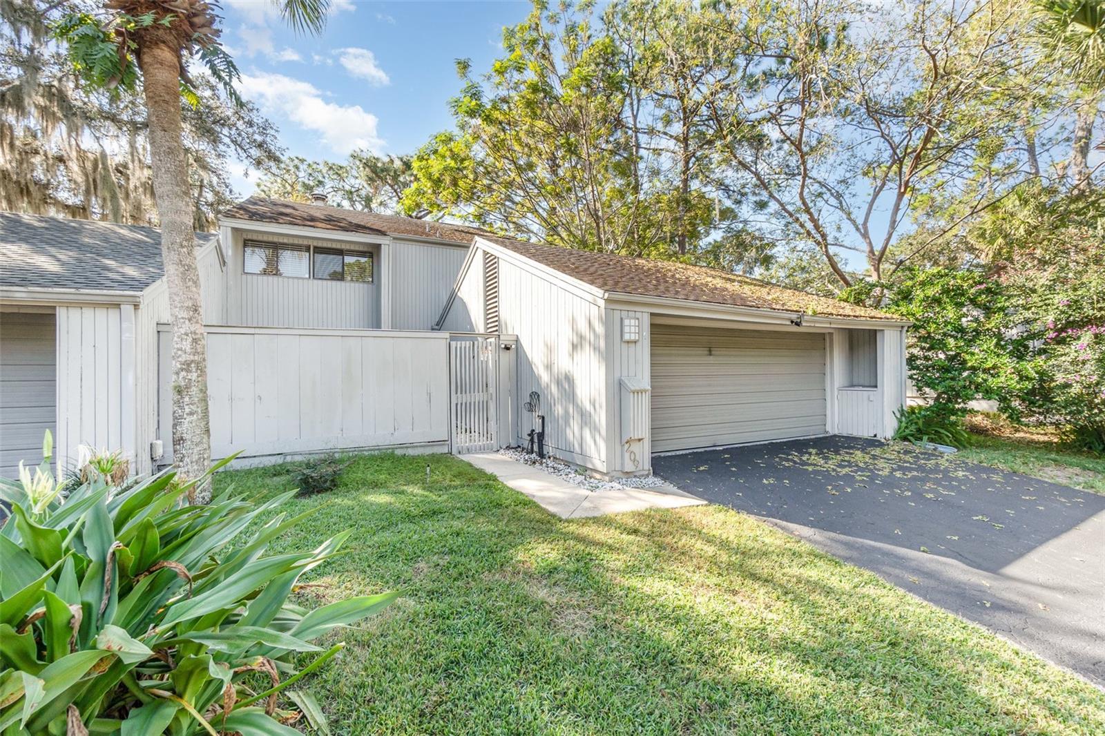 THE SPRINGS - Residential