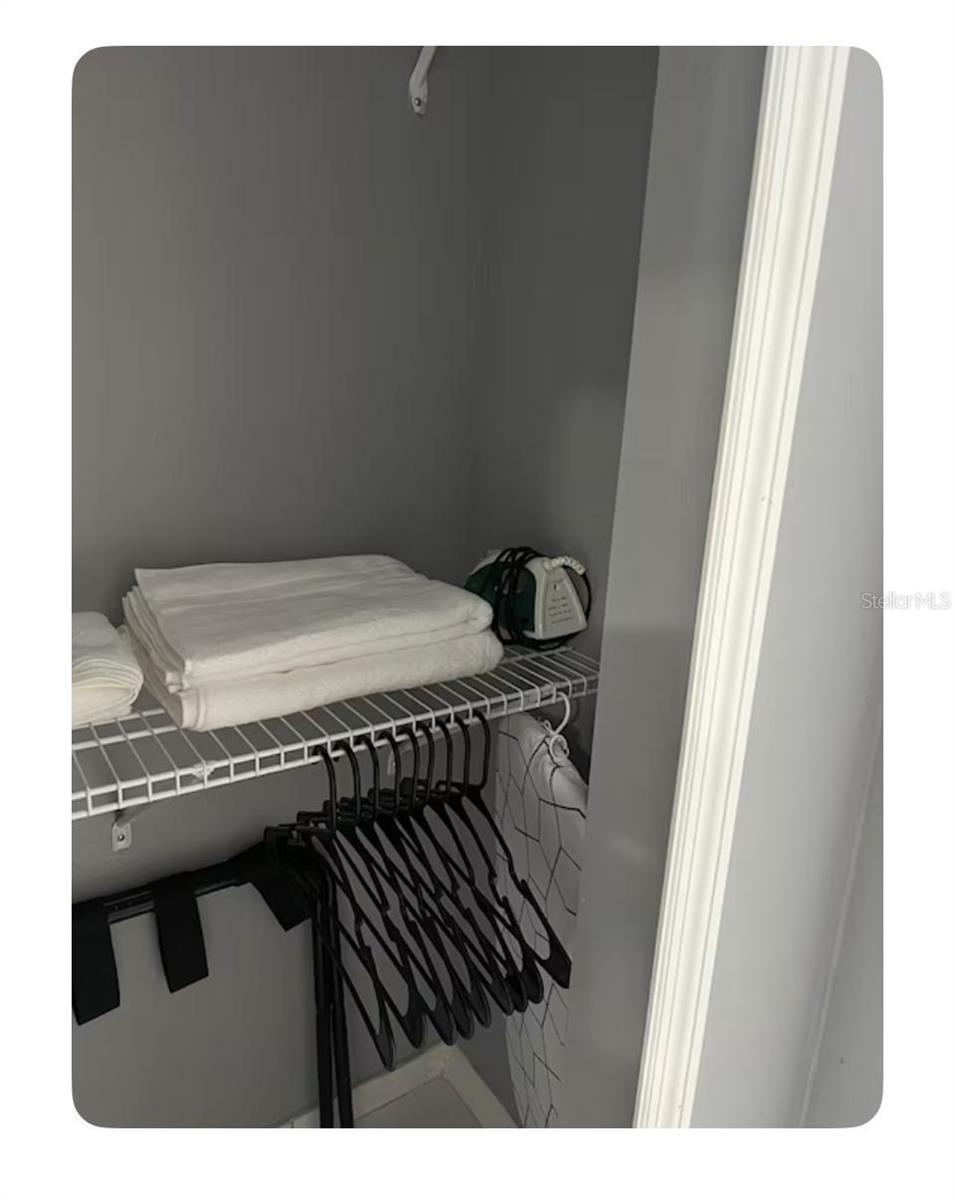 HEATHERSTONE AT CRESCENT LAKES - Residential Lease