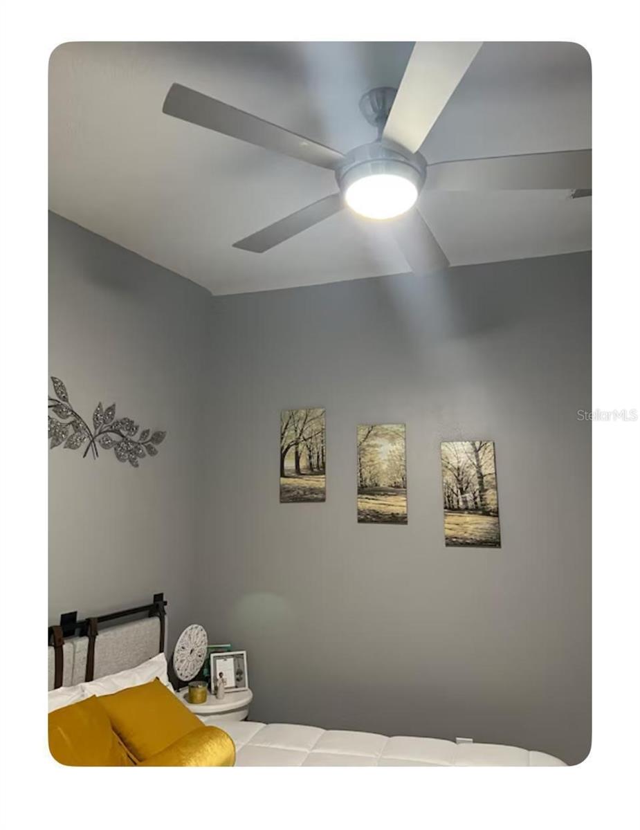 HEATHERSTONE AT CRESCENT LAKES - Residential Lease