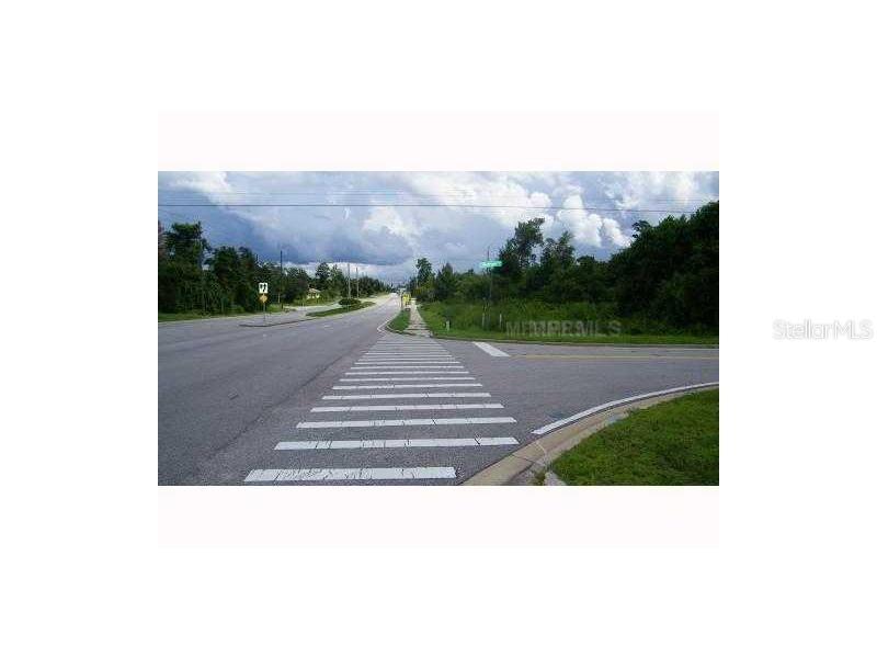 DELTONA LAKES - Commercial Sale