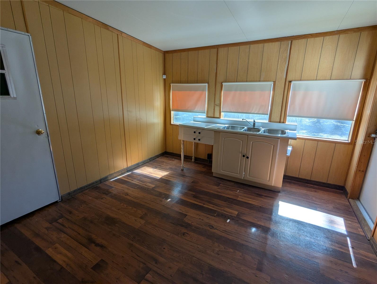 SUWANNEE GARDENS - Residential