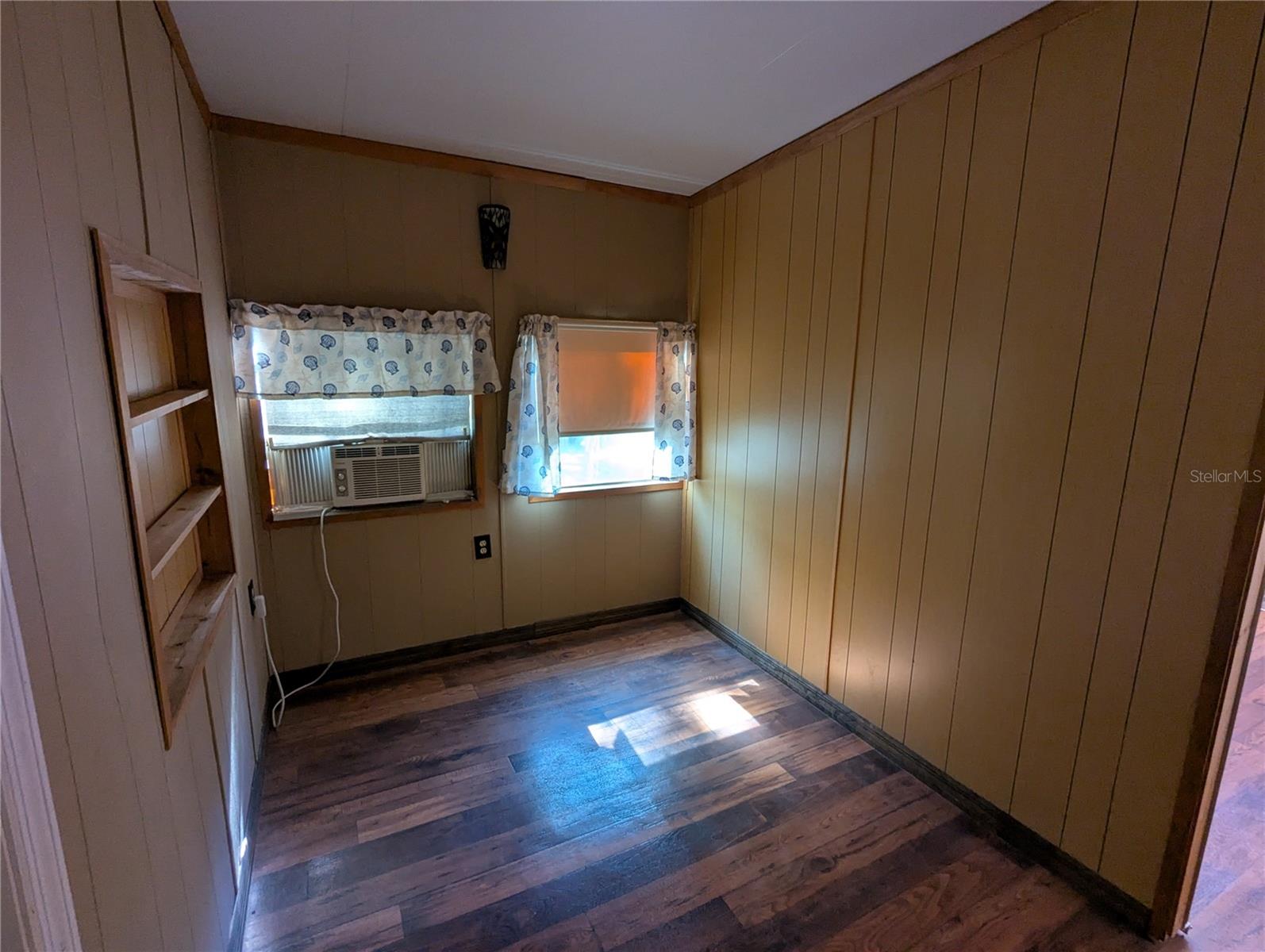 SUWANNEE GARDENS - Residential