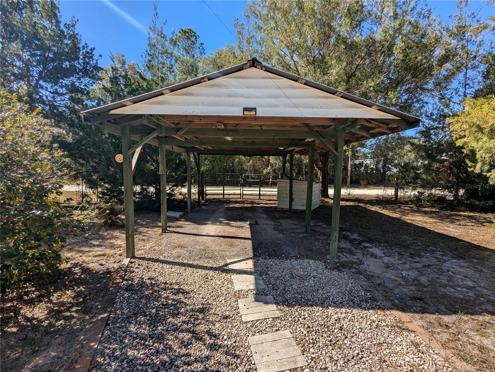 SUWANNEE GARDENS - Residential