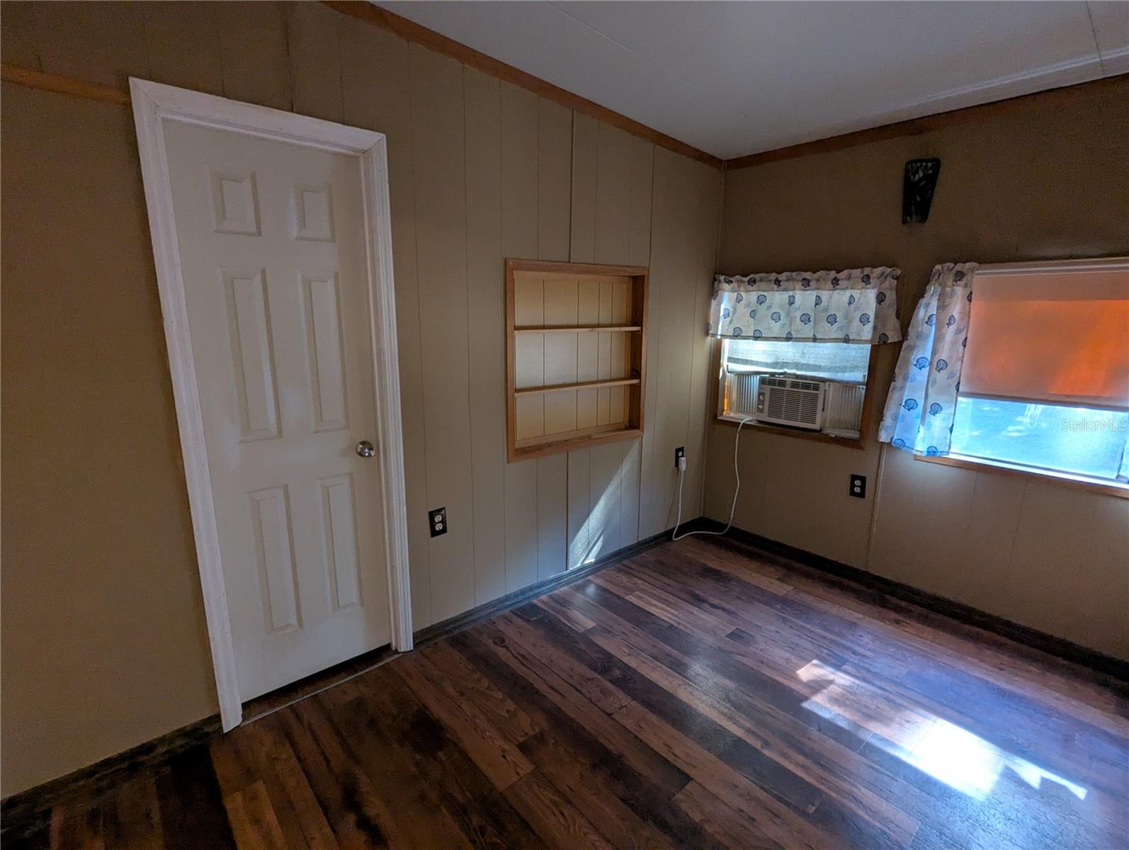 SUWANNEE GARDENS - Residential