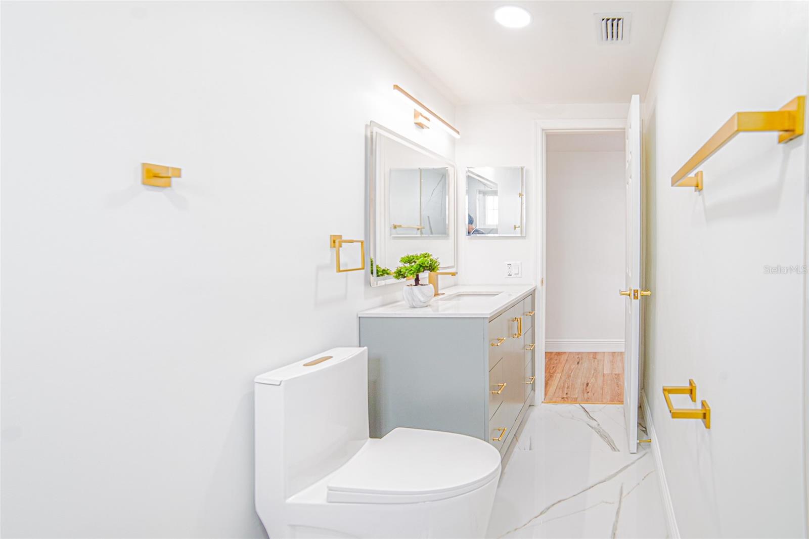 SAN CLEMENTE EAST - Residential