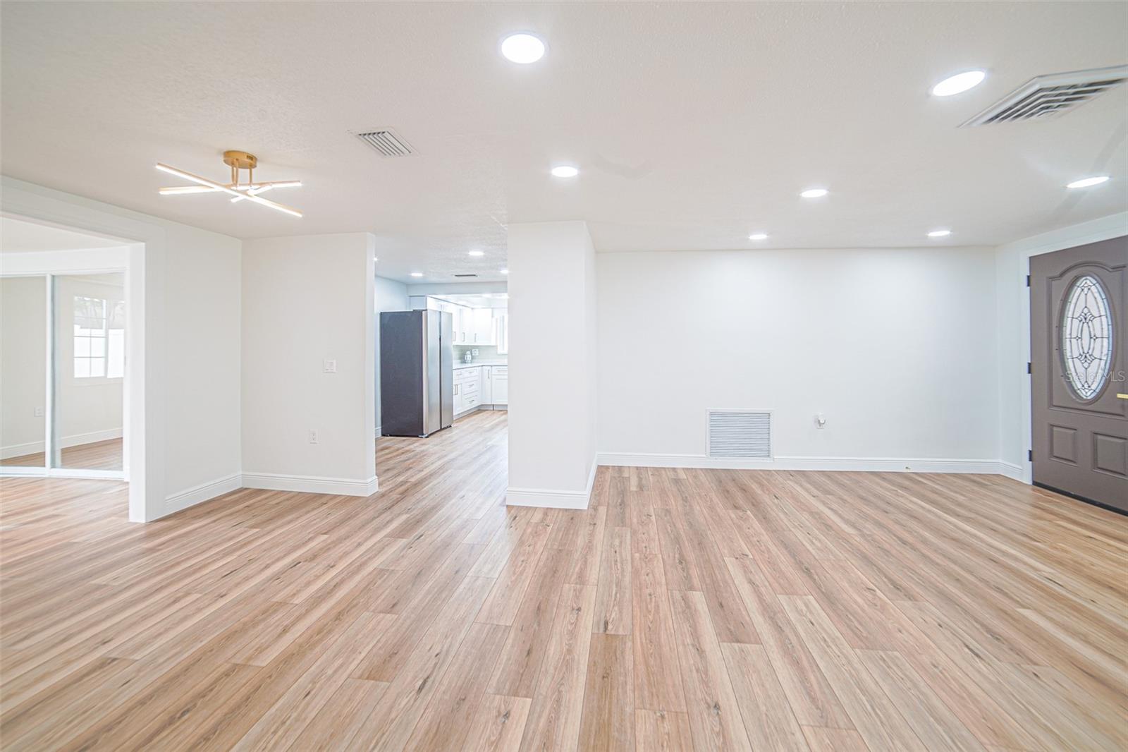 SAN CLEMENTE EAST - Residential