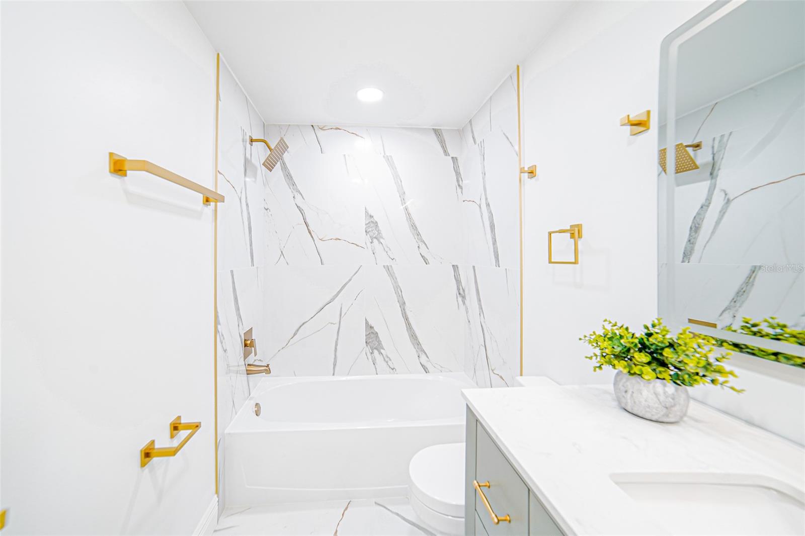 SAN CLEMENTE EAST - Residential