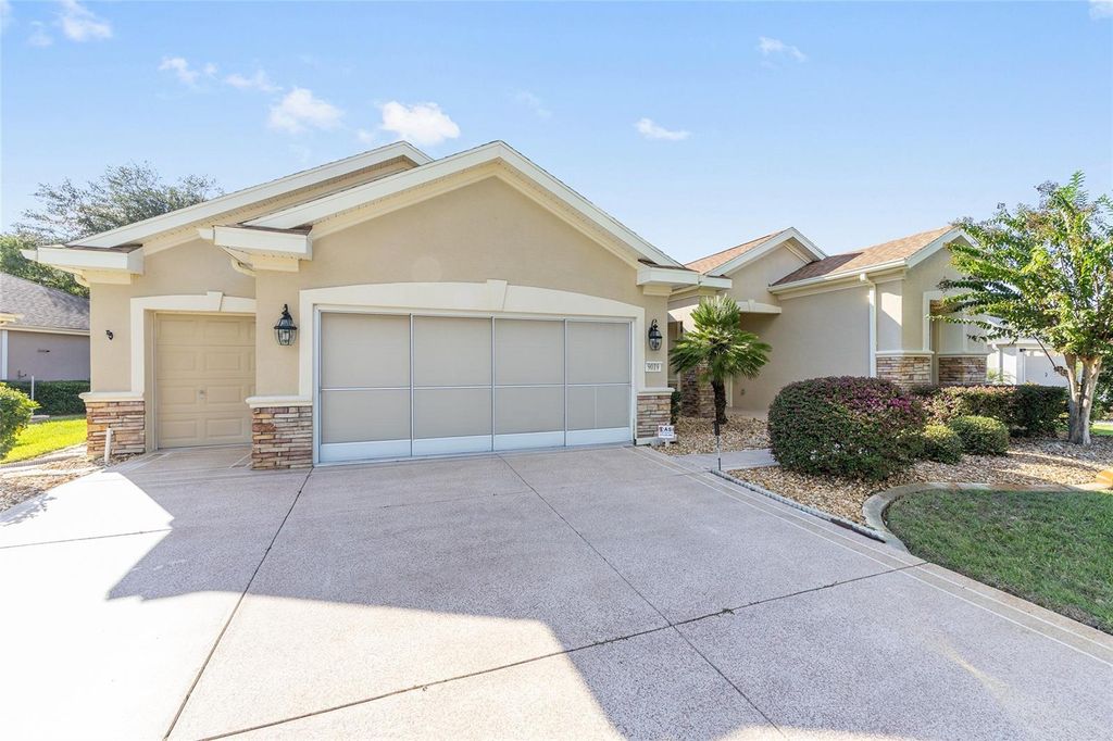 Photo of 9019 SE 120th Loop, Summerfield, FL 34491 (MLS # G5103411)