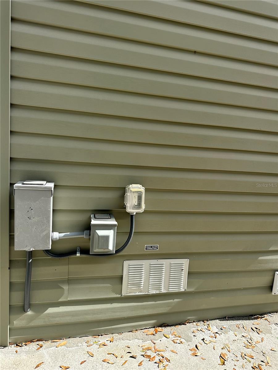 LAKE HAMILTON - Residential