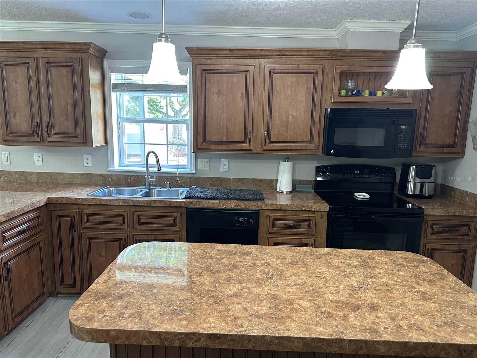 LAKE HAMILTON - Residential