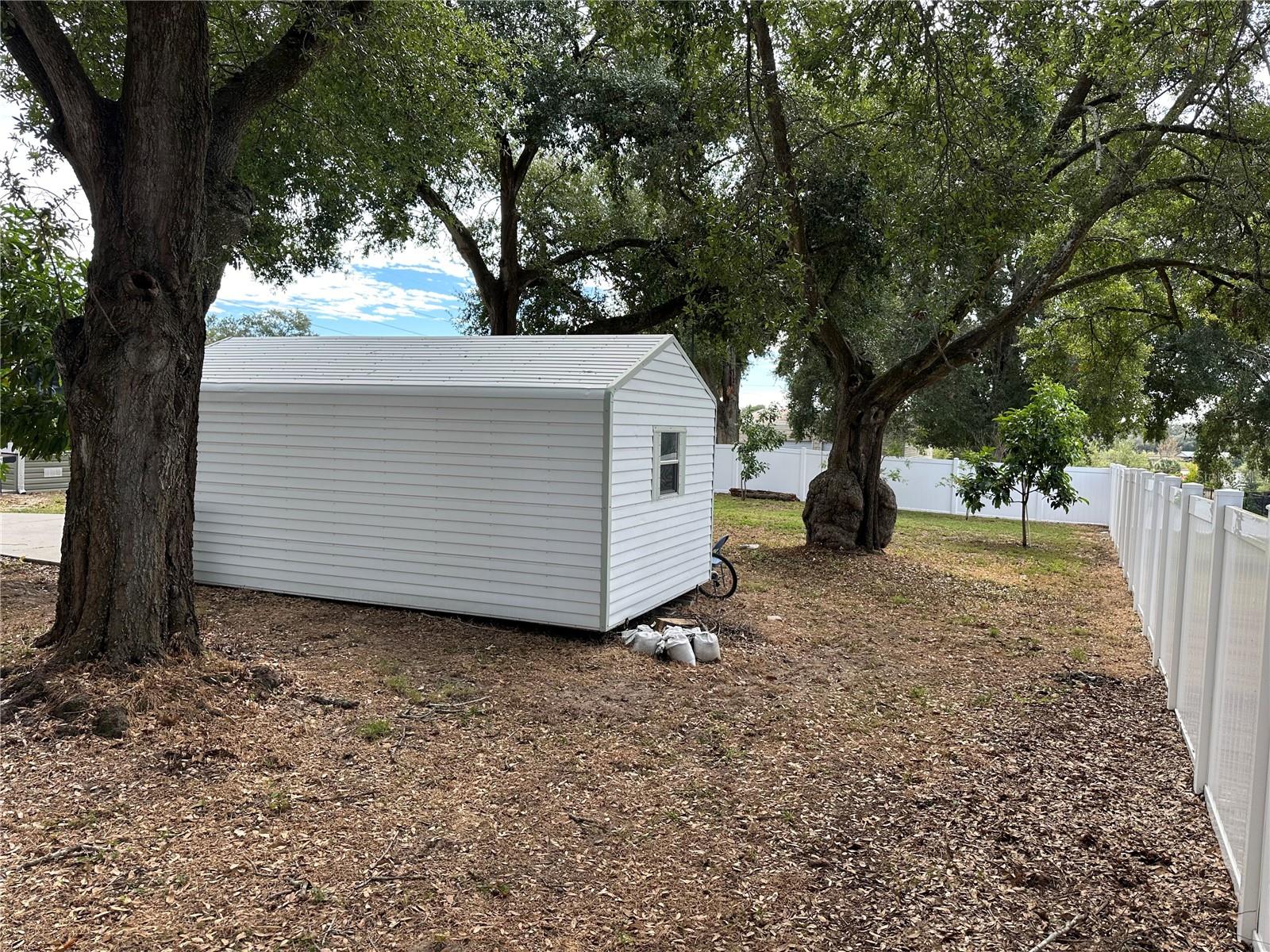 LAKE HAMILTON - Residential