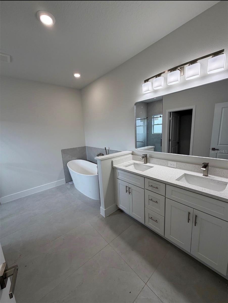 INDIAN LAKE ESTATES - Residential