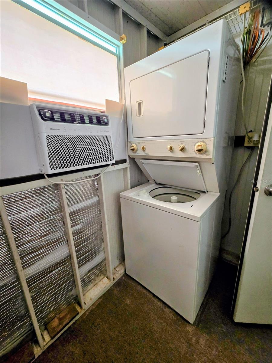 COUNTRY AIRE VILLAGE - Residential