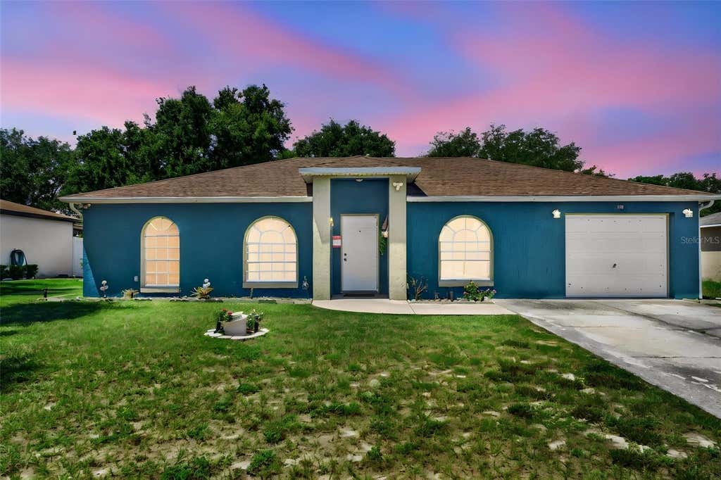 Photo of 125 Cherokee Drive, Auburndale, FL 33823 (MLS # S5156148)