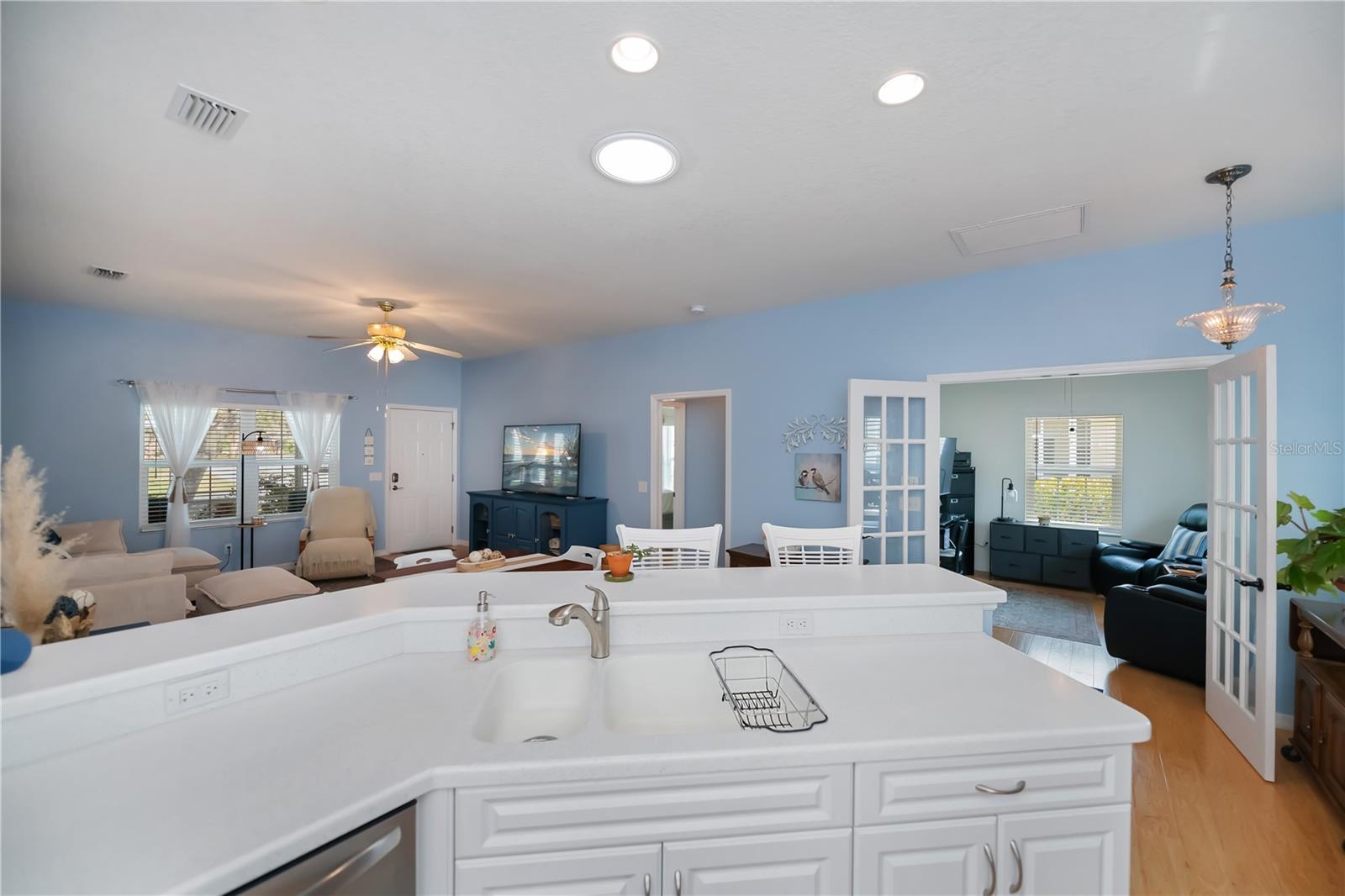 HERITAGE OAK PARK - Residential