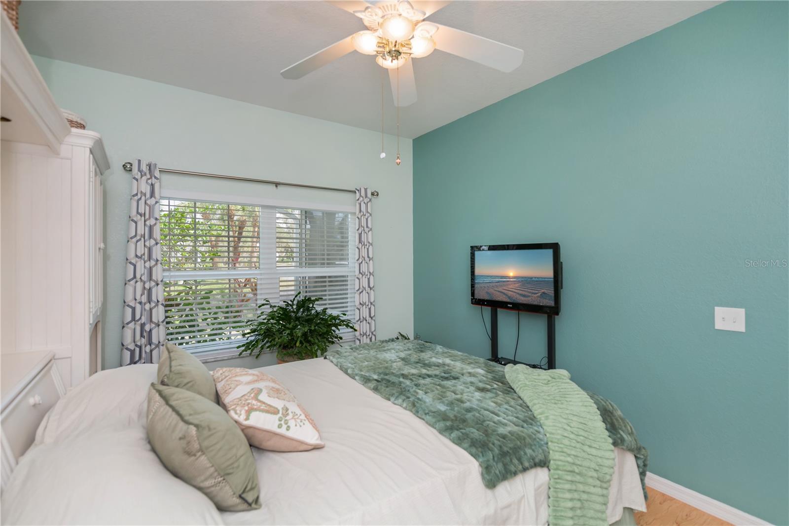 HERITAGE OAK PARK - Residential