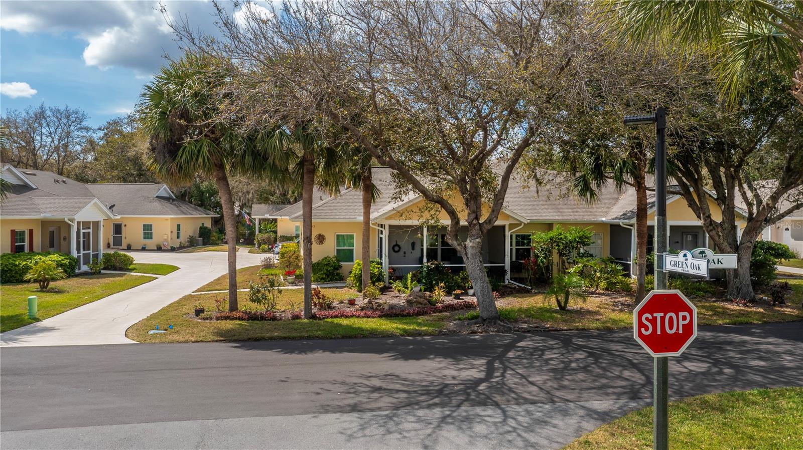 HERITAGE OAK PARK - Residential