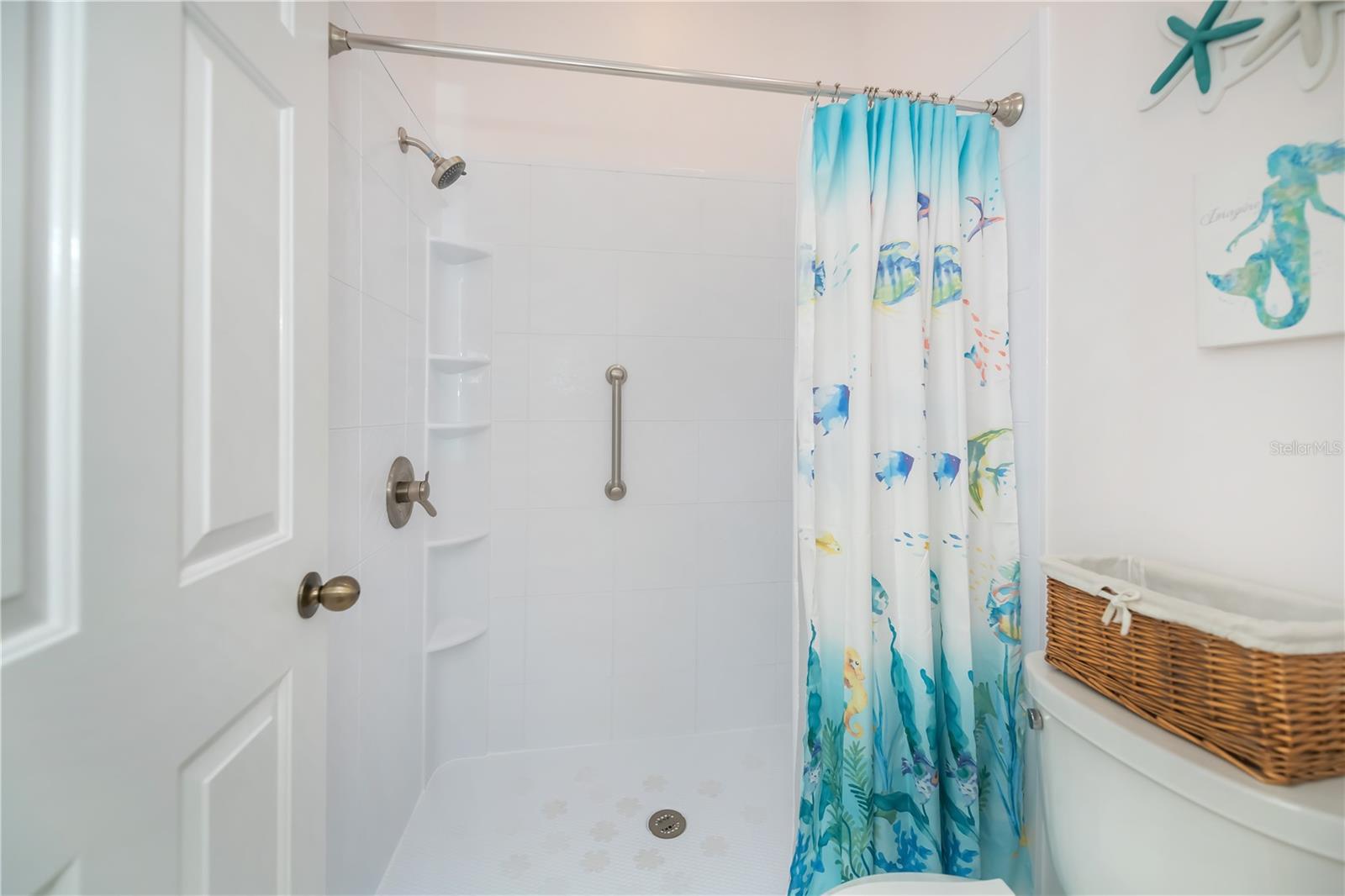 HERITAGE OAK PARK - Residential