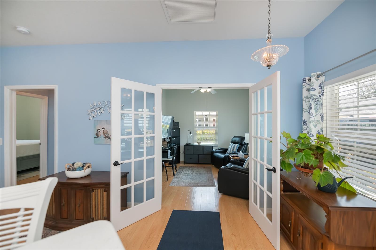 HERITAGE OAK PARK - Residential