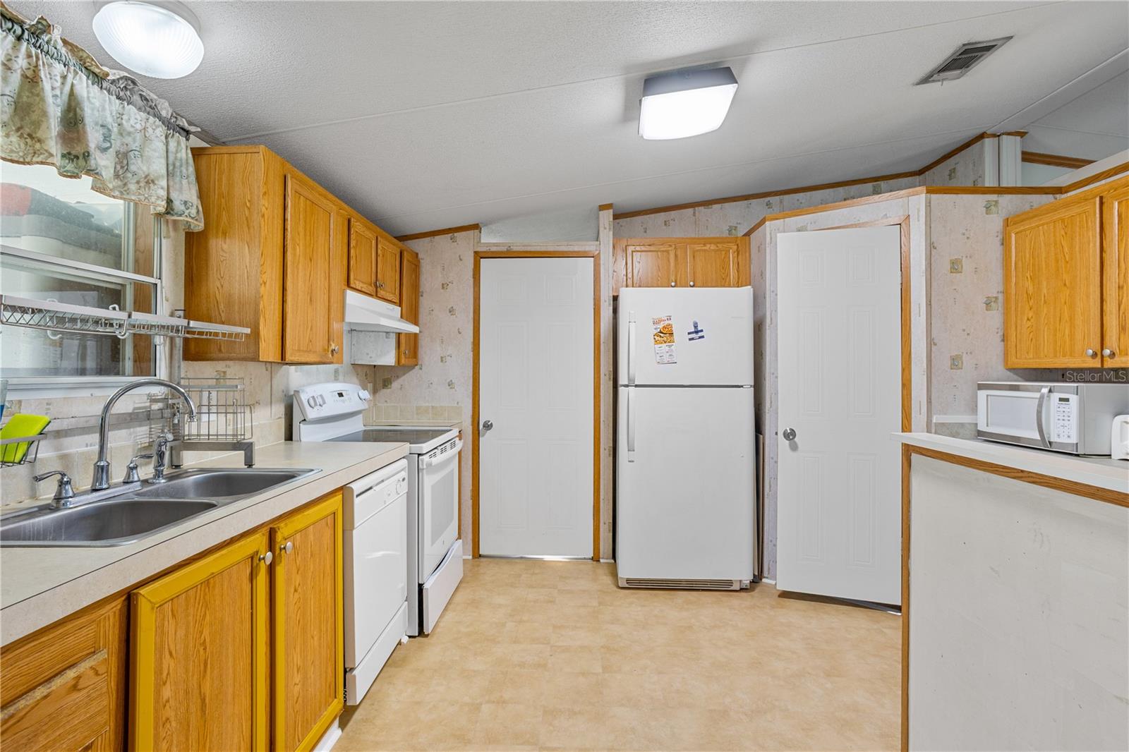 PINES SUB - Residential