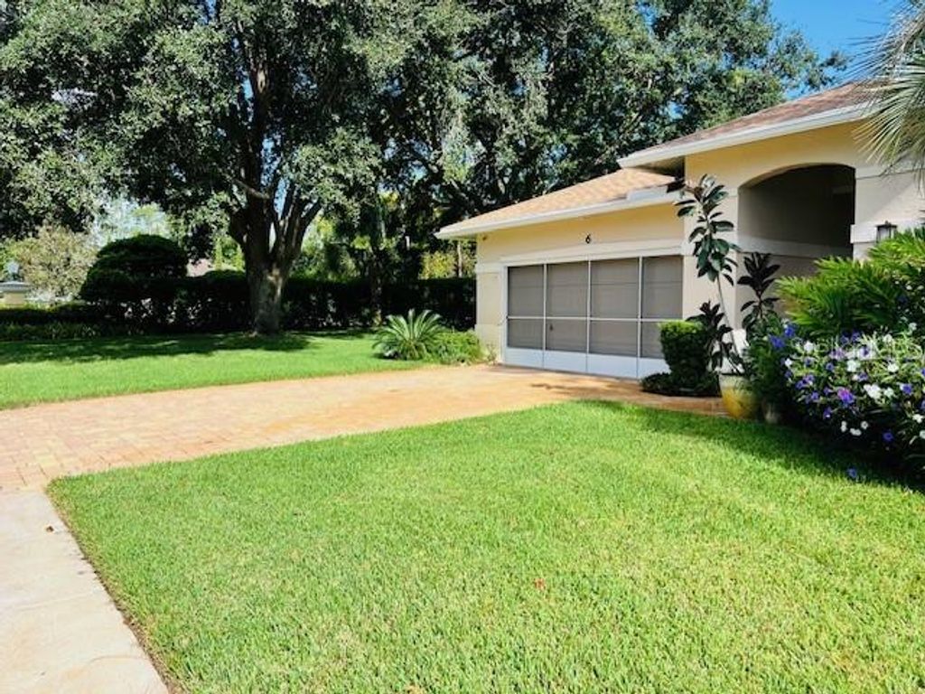 Photo of 6 Tucahoe Way, Palm Coast, FL 32164 (MLS # FC313174)