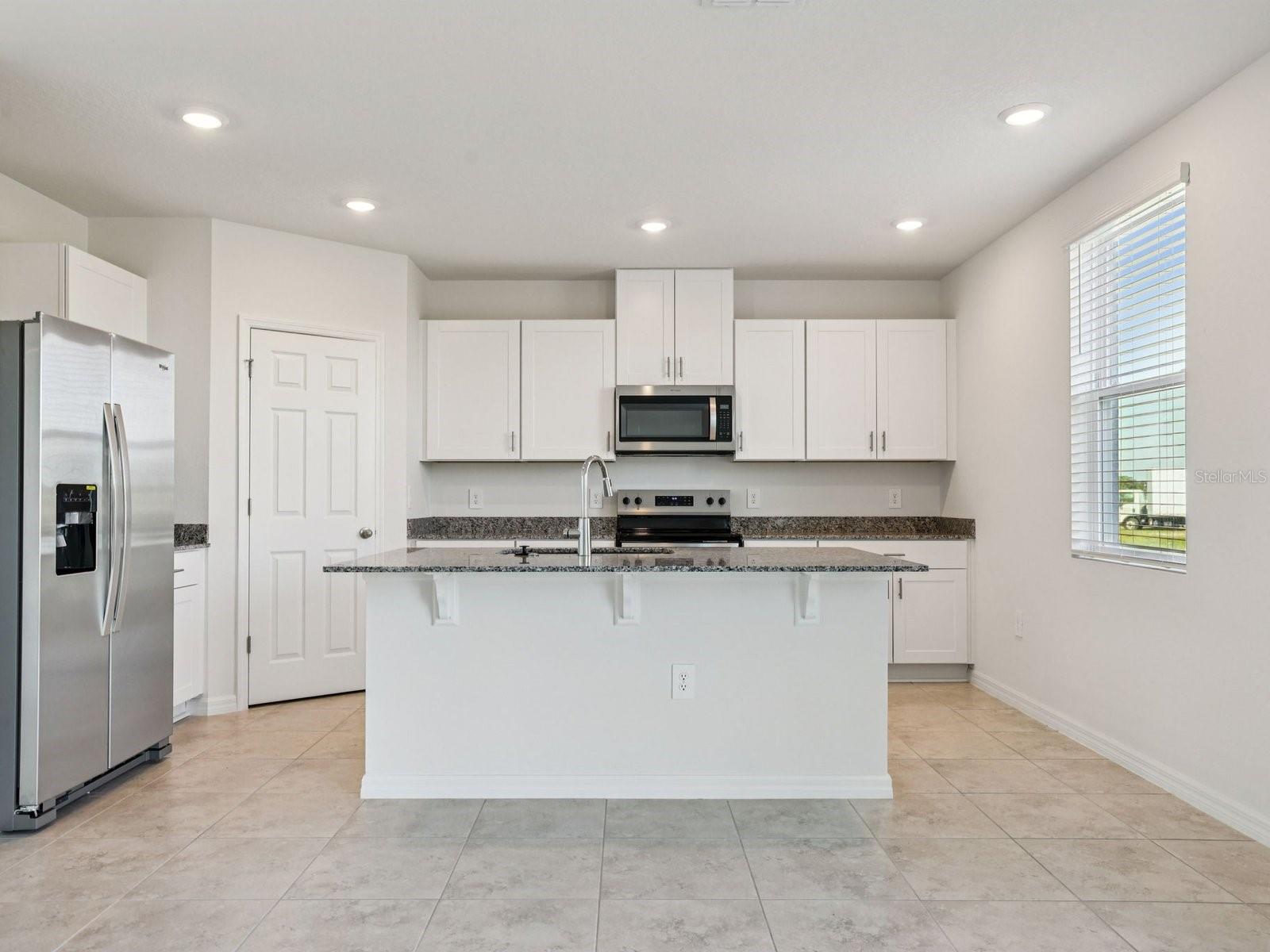 THE RESERVE AT HAMMOCK OAKS - Residential