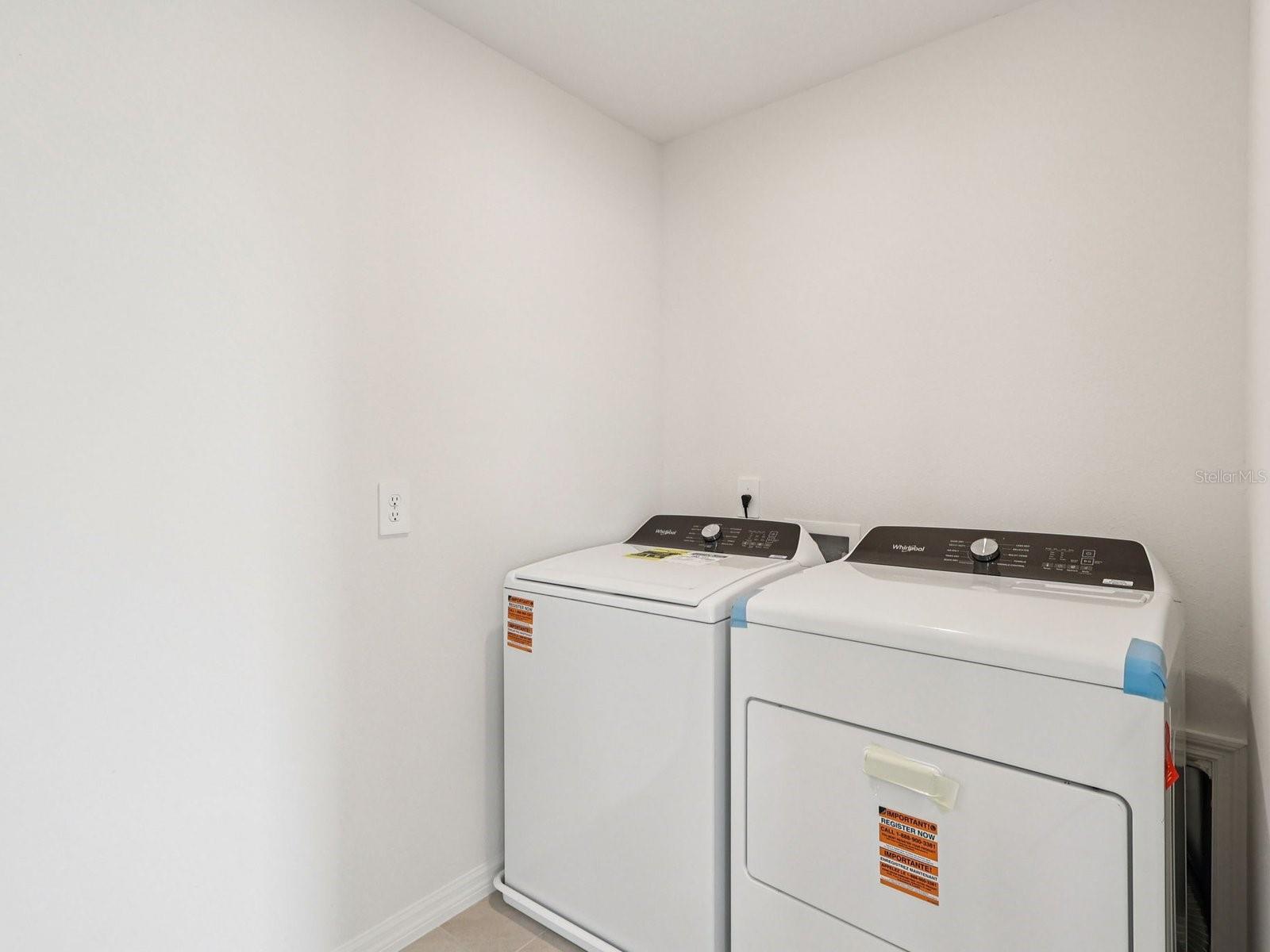 THE RESERVE AT HAMMOCK OAKS - Residential