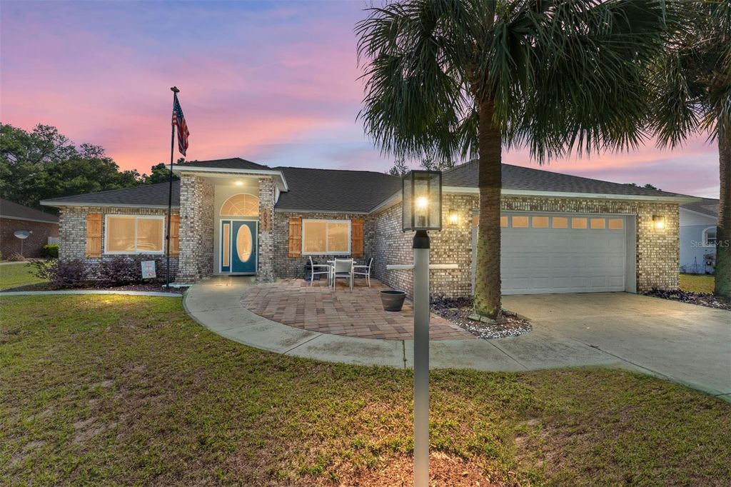 Photo of 10637 SW 73rd Avenue, Ocala, FL 34476 (MLS # OM722794)