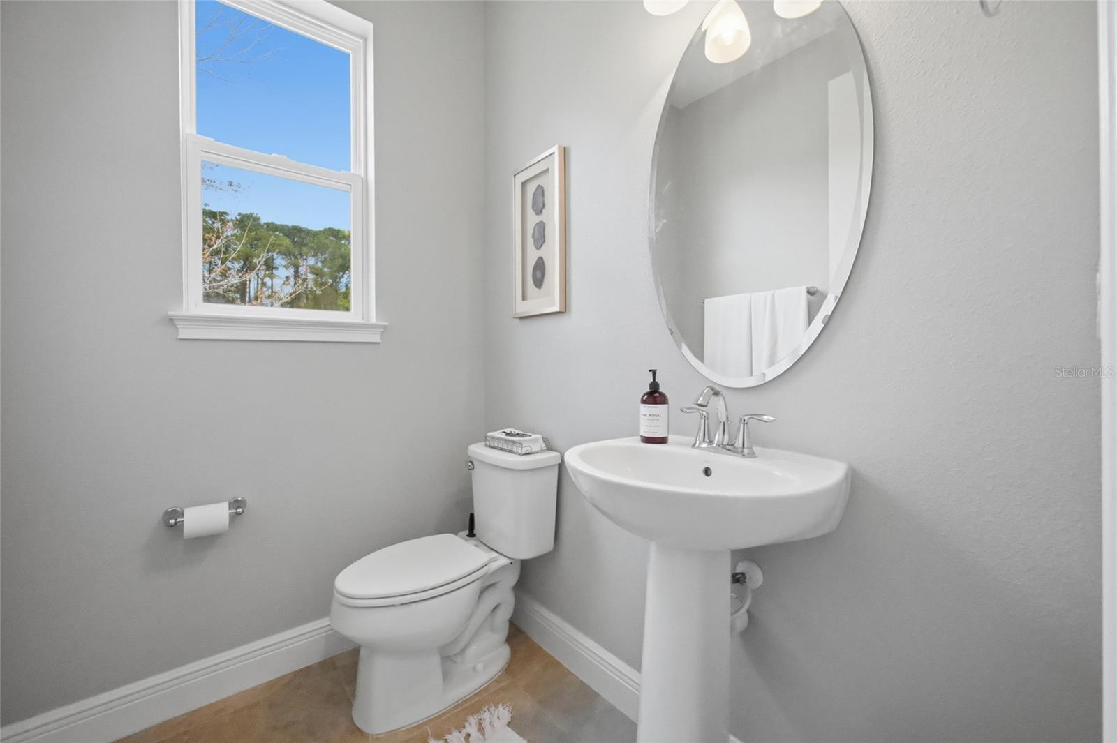 LAKESHORE PRESERVE - Residential