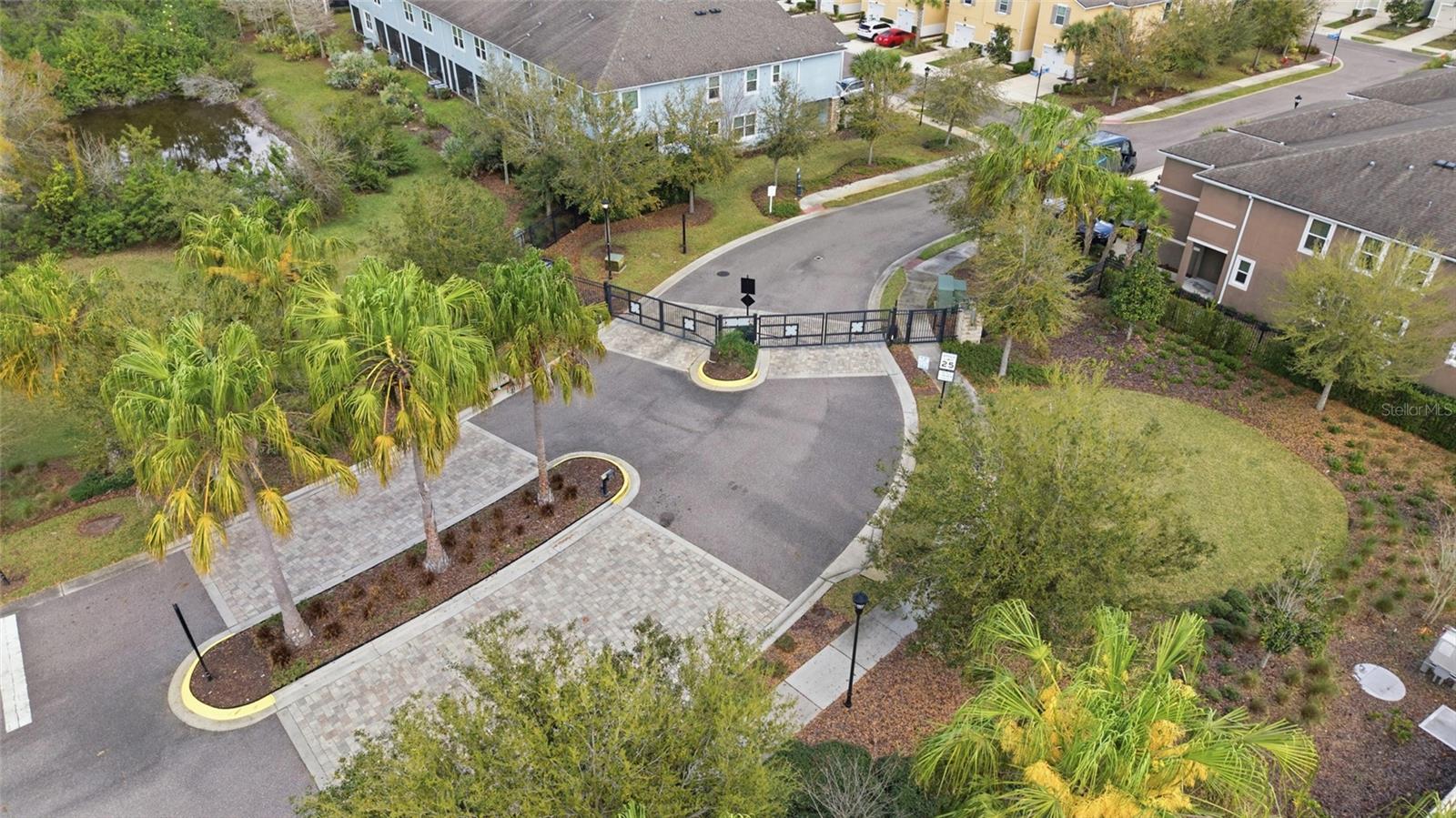 LAKESHORE PRESERVE - Residential