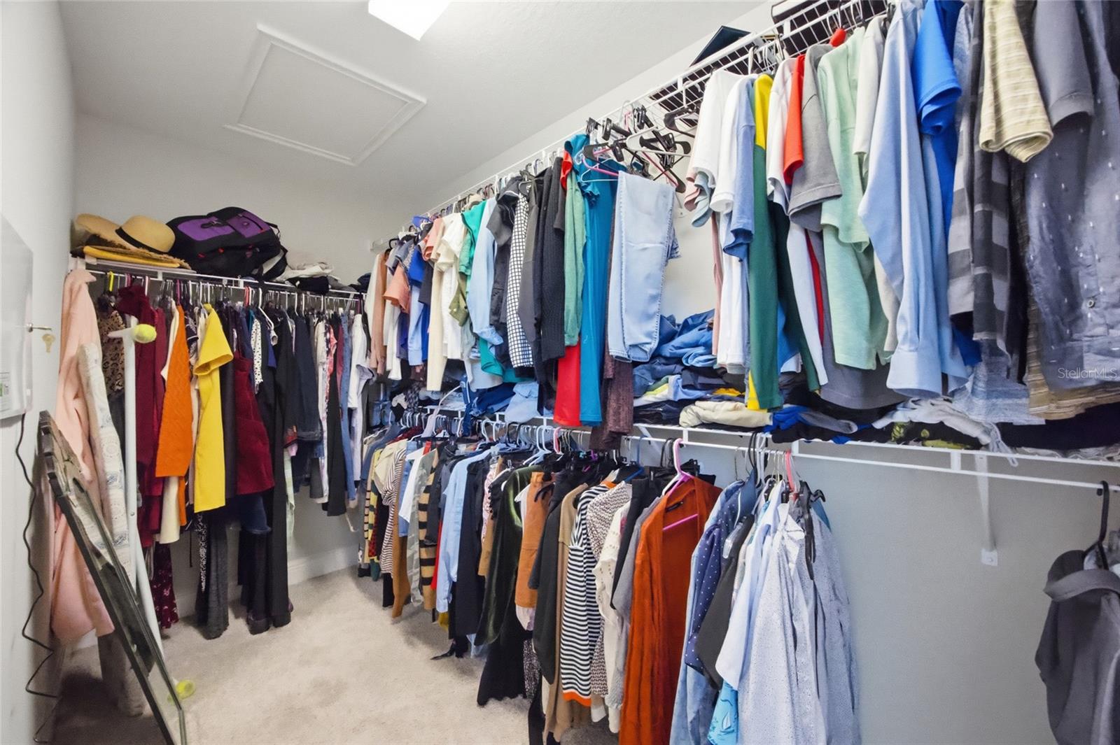 LAKESHORE PRESERVE - Residential