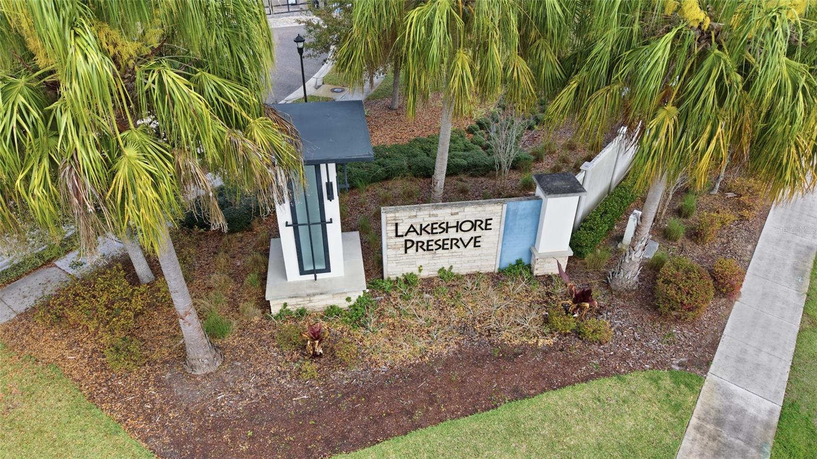 LAKESHORE PRESERVE - Residential