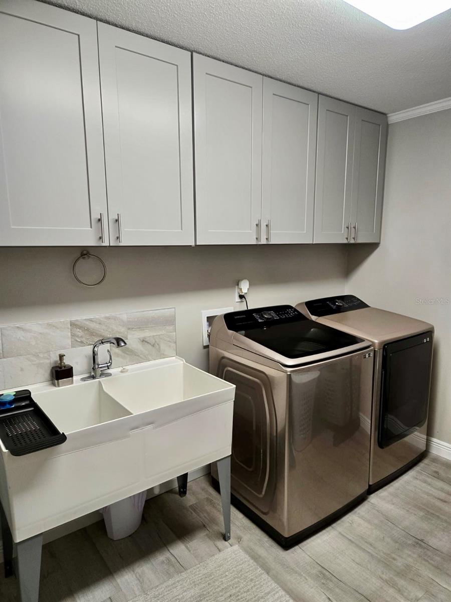 LAKE BLUE ESTATES SUB - Residential